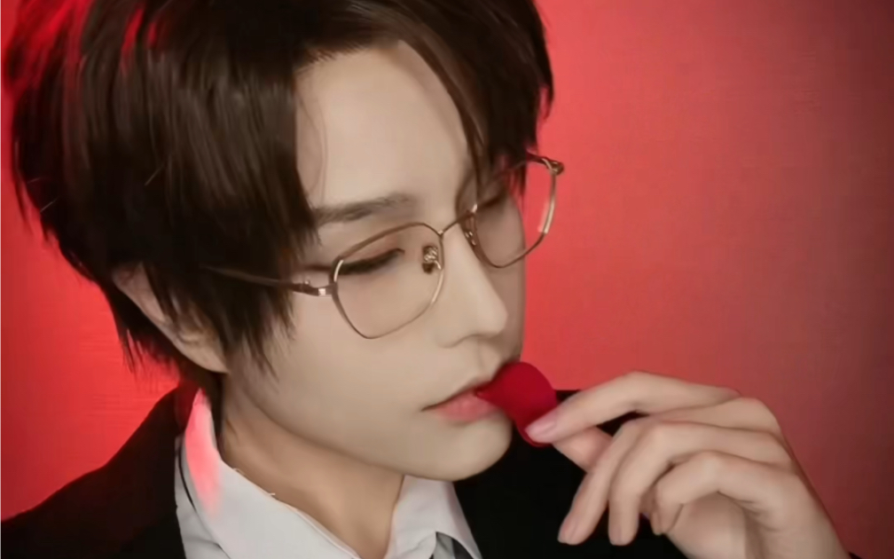 【陆沉cos】玫瑰和我都是兔子小姐的