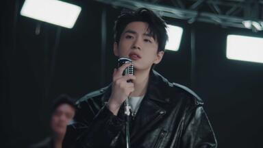 Jay Chou 周杰伦【龙战骑士Dragon Rider】-Official Music Video_哔哩