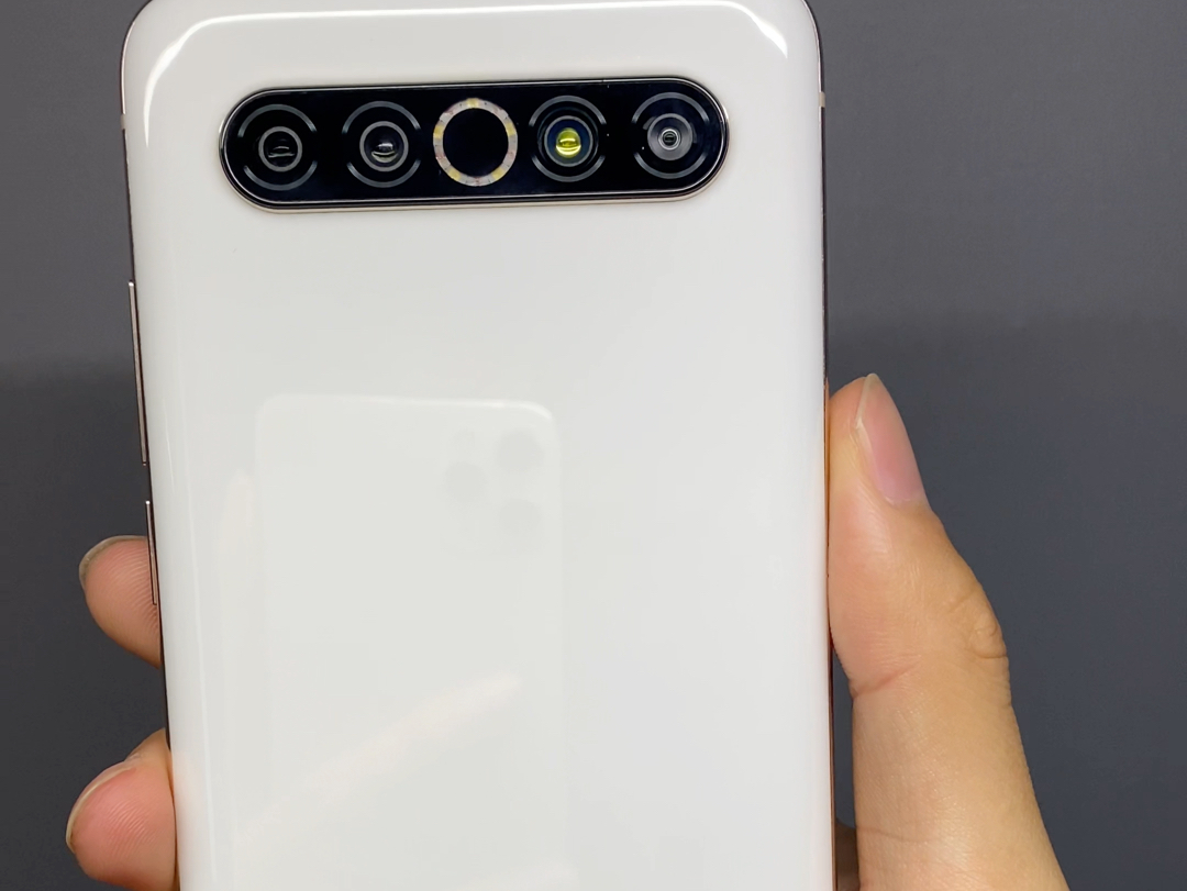 你会为了白色面板而买魅族手机吗 #魅族17pro #魅族 #魅族21