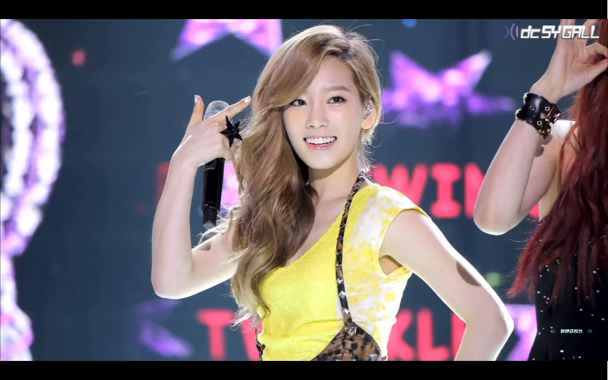 【饭拍】少女时代金泰妍《twinkle》20120510