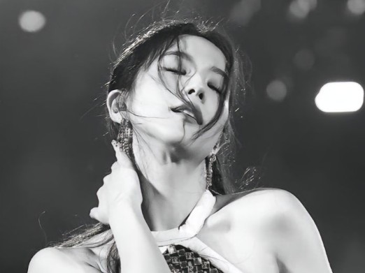 【金智秀jisoo】斯哈斯哈"姐姐 给个姬会"