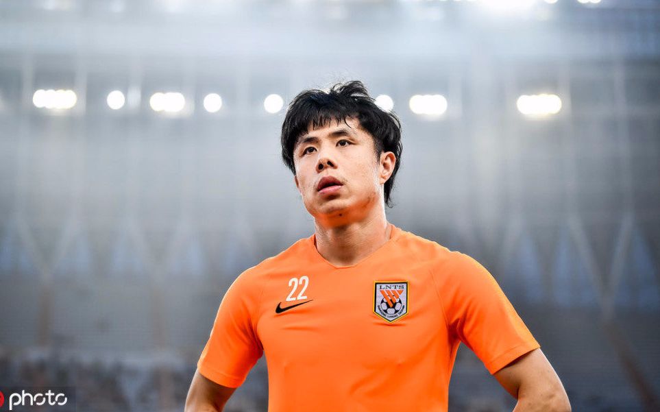 蒿俊闵:鲁能国足双队长 当之无愧