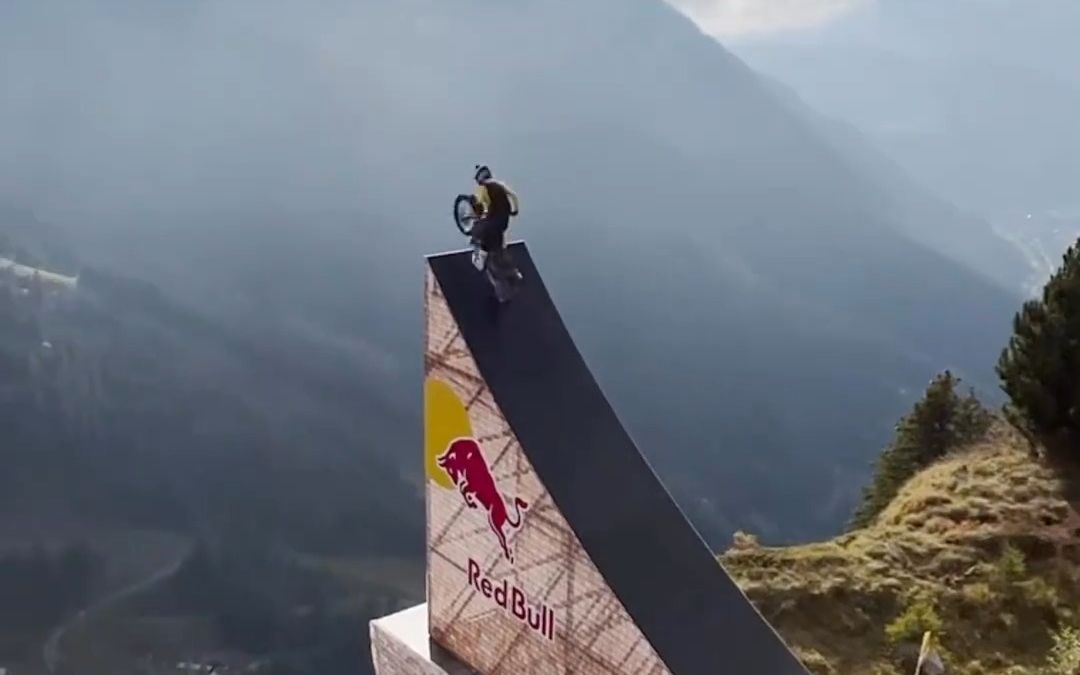 果然有红牛的极限运动,玩的都是刺激!