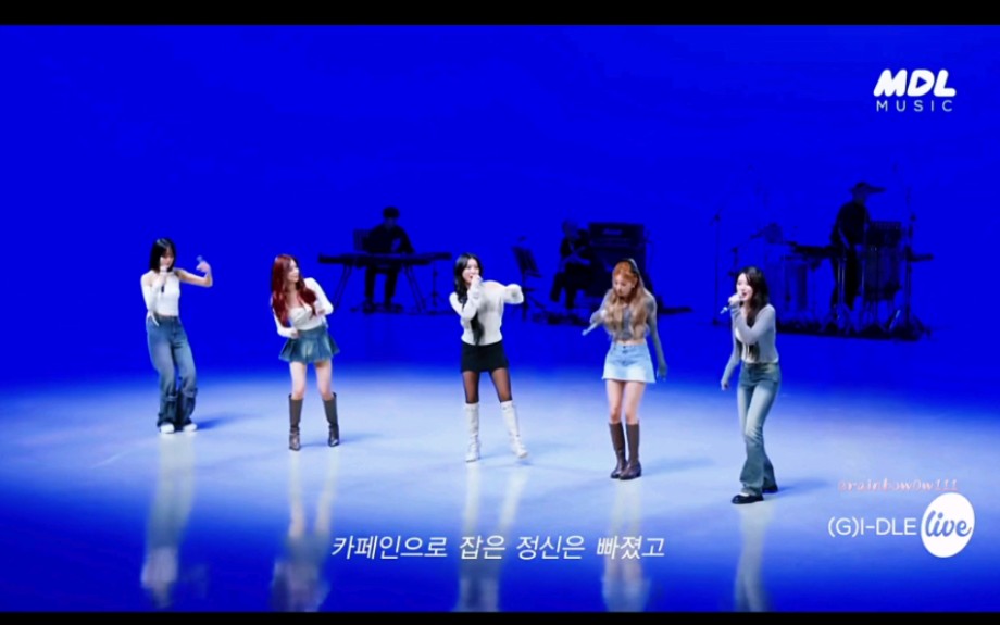 [图]【GIDLE】的Fate （live版）！