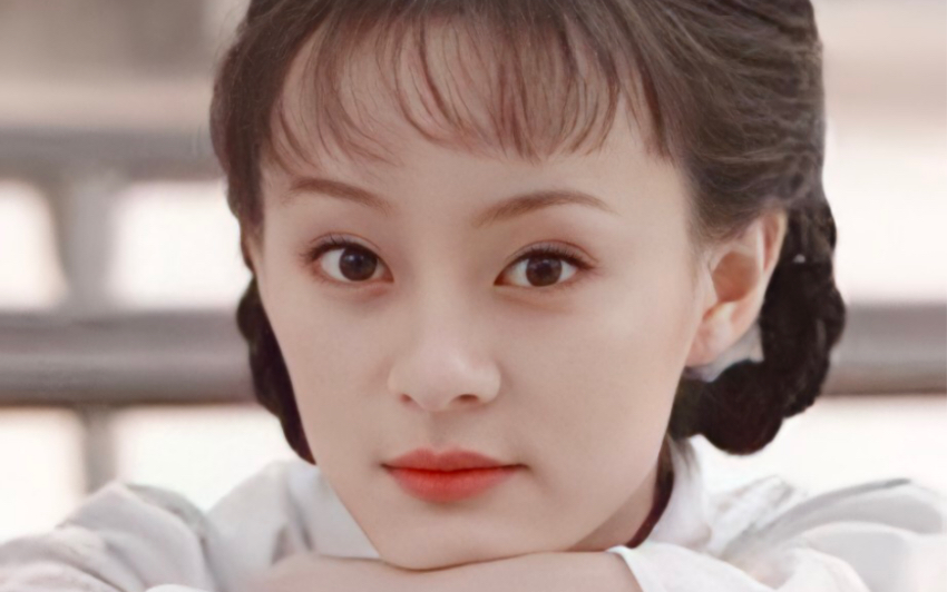 娘娘孙俪年轻时原来这么美～一晃#甄嬛传开播十周年# 孙俪也在其中