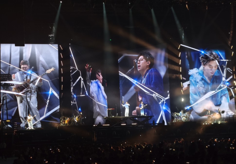 棱镜乐队【多少年·多少面】巡演北京站精选十四首