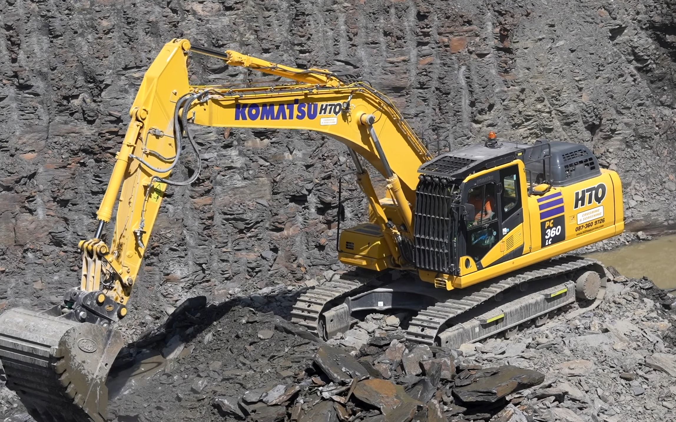 小松pc350挖掘机采石场作业4k