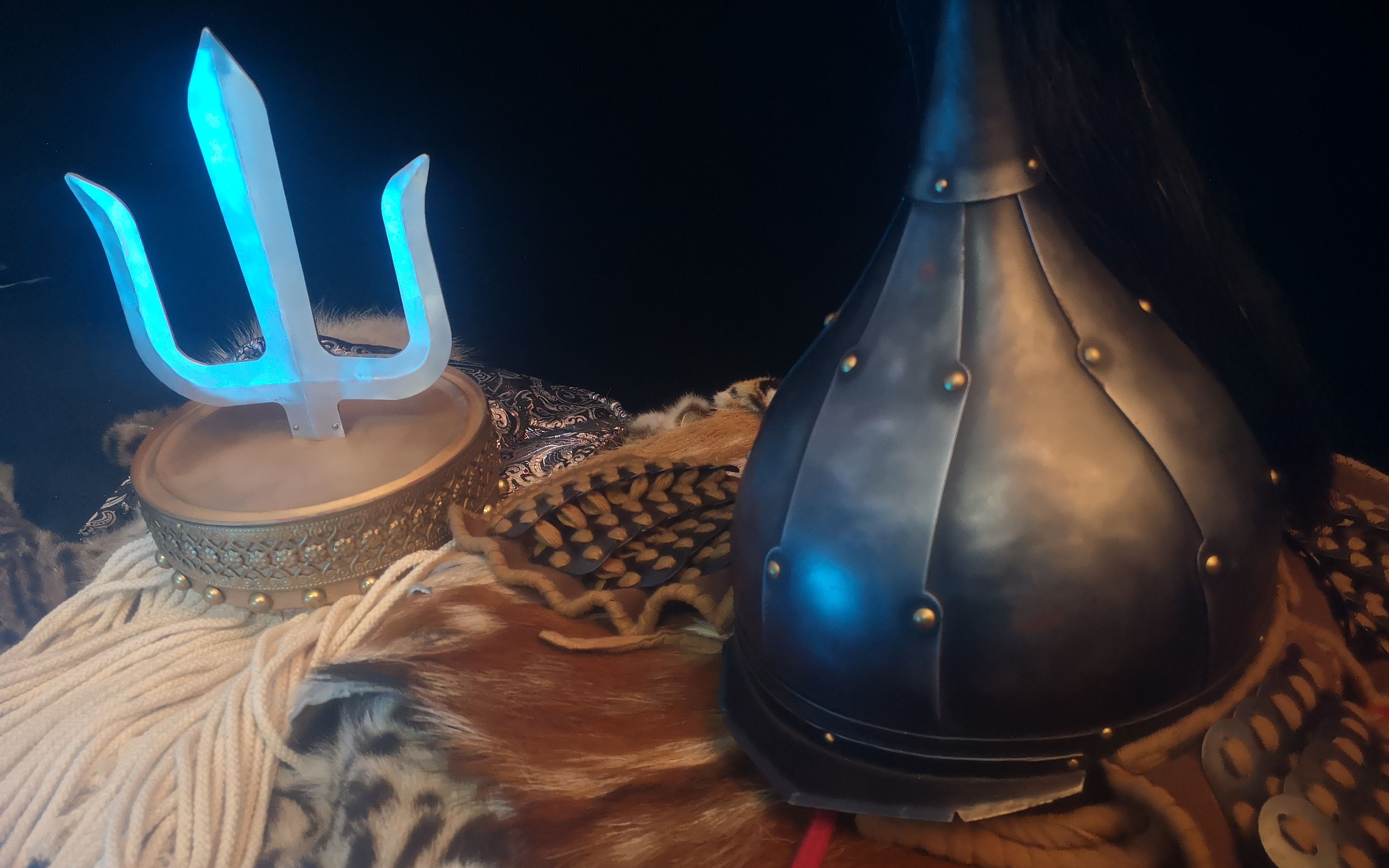 三顶蒙古风格头盔_哔哩哔哩_bilibili