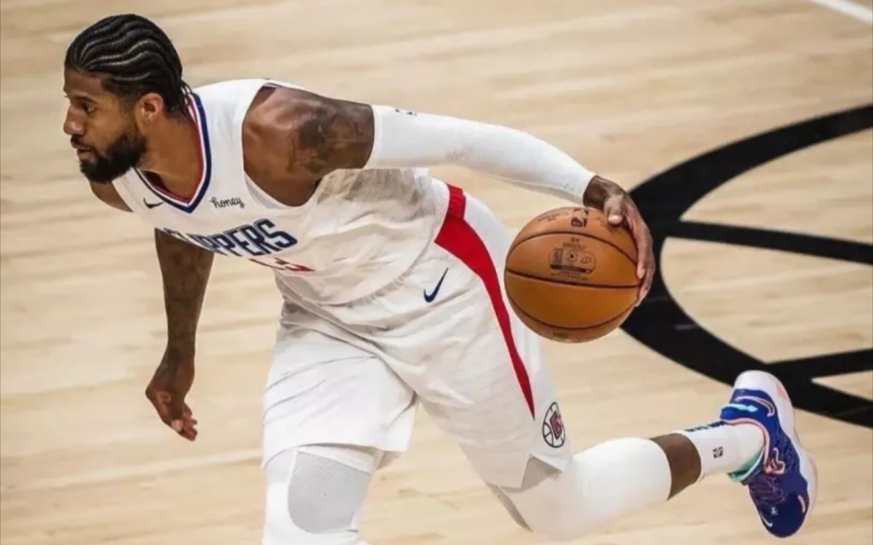 [pg5]保罗乔治第五代战靴究竟怎么样?〔拙见