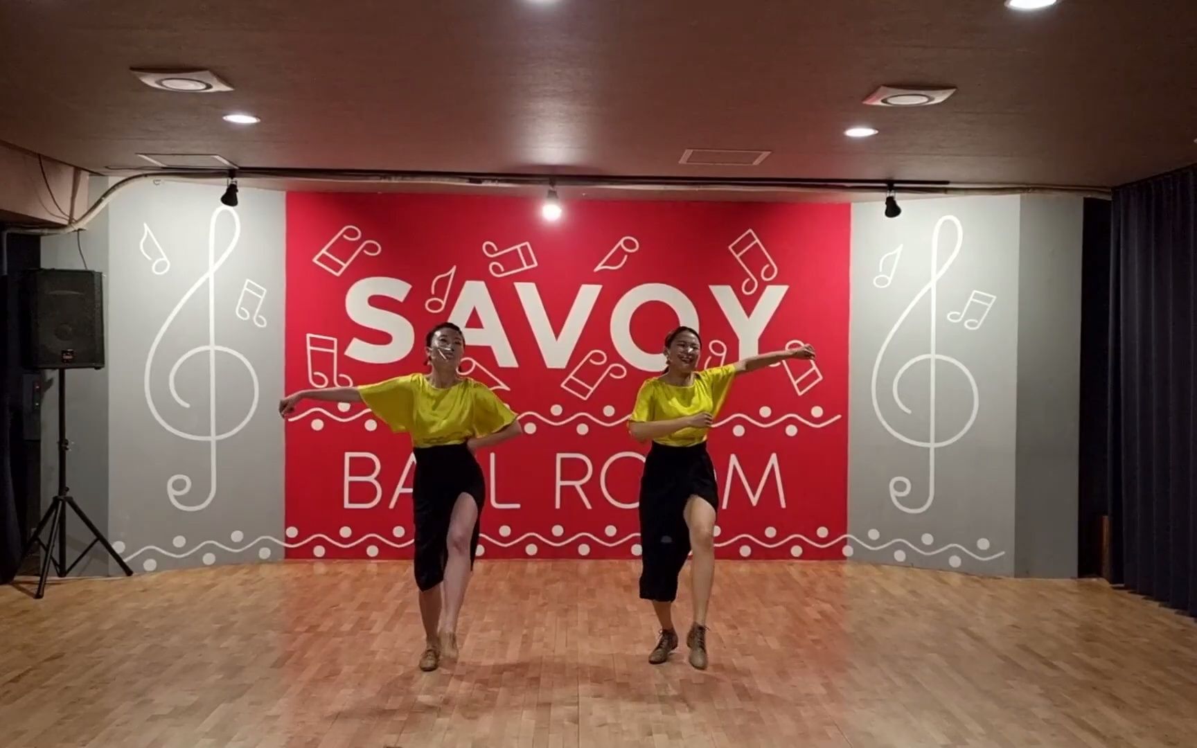 [图]Savoy Ballroom New Year Party - Team. Ladies