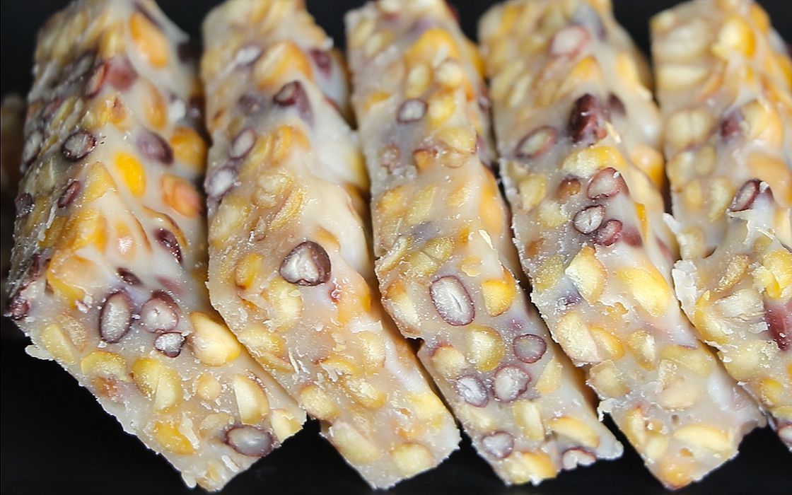 【一粒一粒豌豆糕】简单一蒸就搞定,干面香甜咬一口太满足了_哔哩哔哩