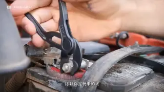 Tải video: 8个鸡肋的EDC工具