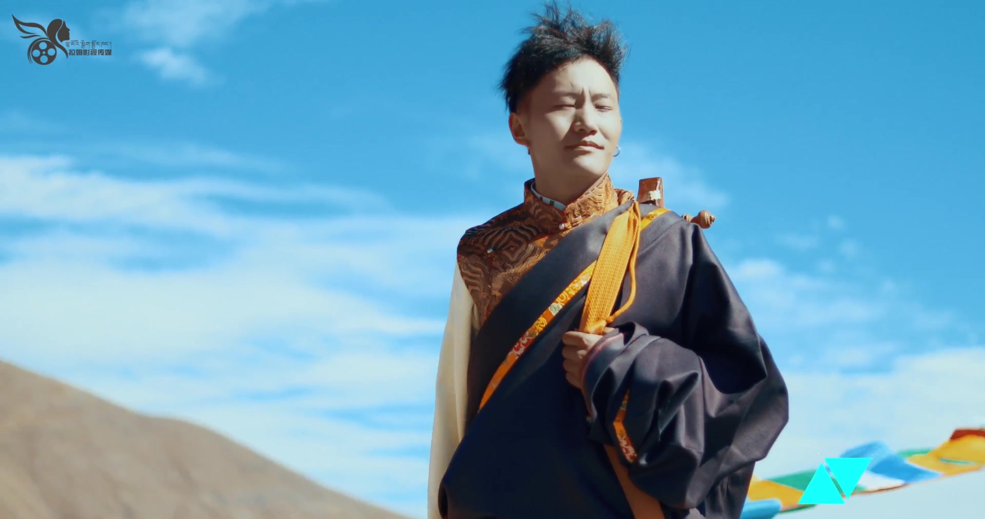 歌曲:虚伪 演唱:次仁平措_哔哩哔哩 (゜-゜)つロ 干杯~-bilibili