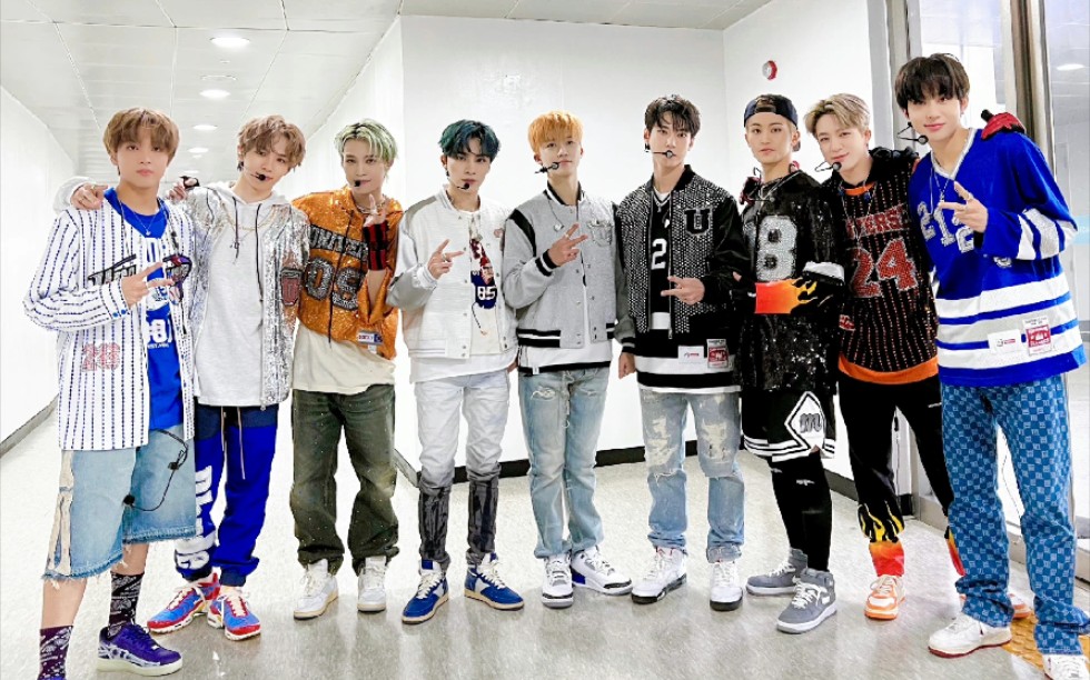 【nct u】211225 sbs歌谣大战《universe(lets play ball)》舞台&