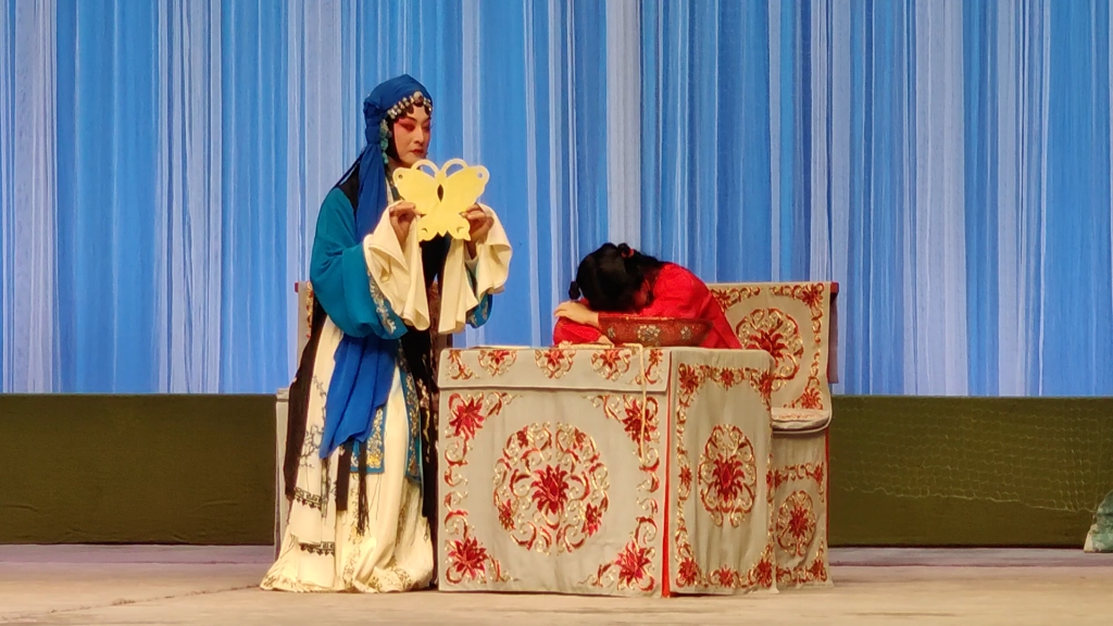 男旦的锁麟囊《一霎时·三让椅》国家京剧院的杨磊2023年1月23日主演