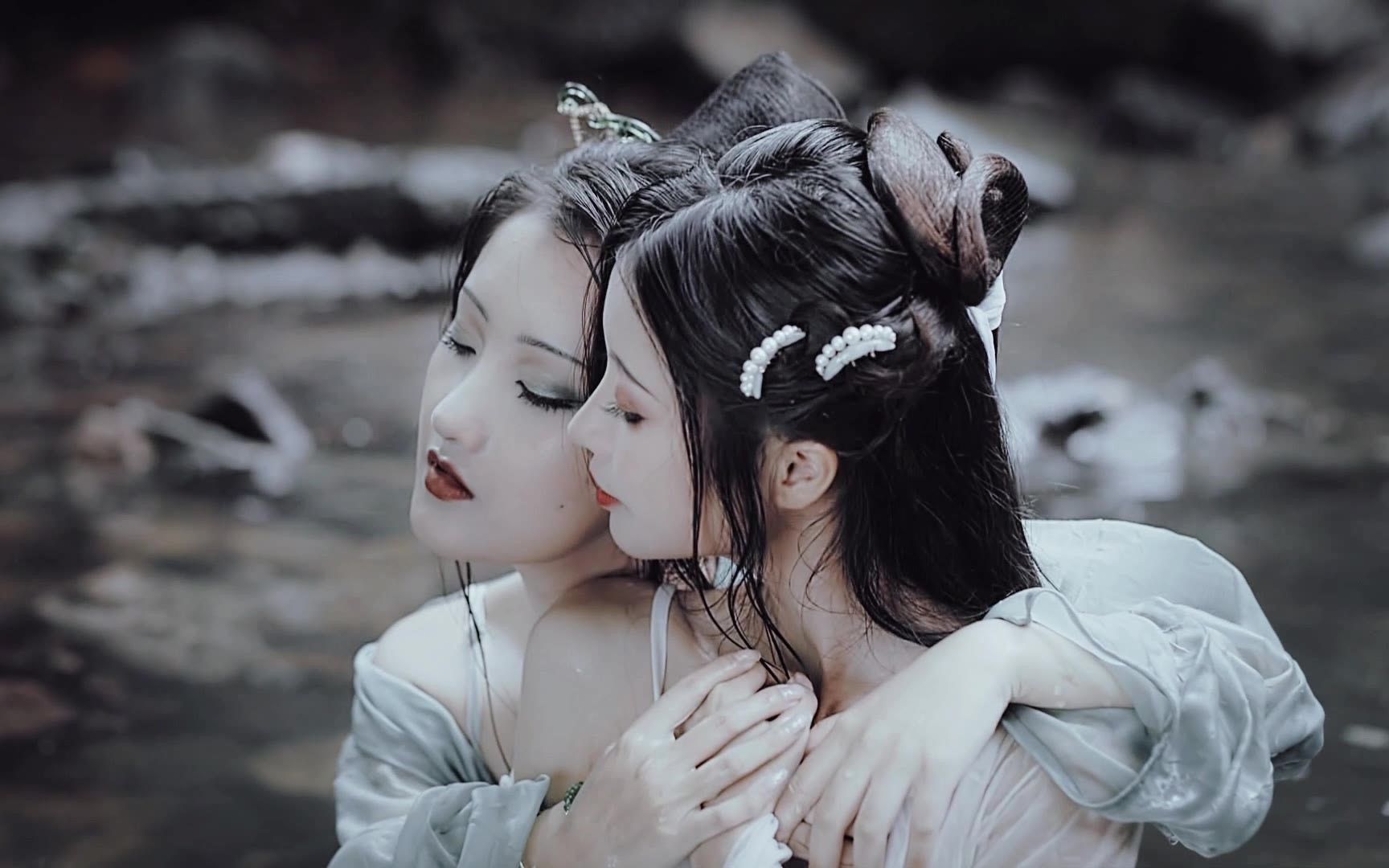 【青蛇劫起 | 白蛇缘起|预告】"姐姐,你只能是我一个人的!