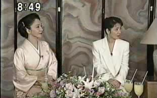 雾的子午线】岩下志麻・吉永小百合インタビュー_哔哩哔哩_bilibili