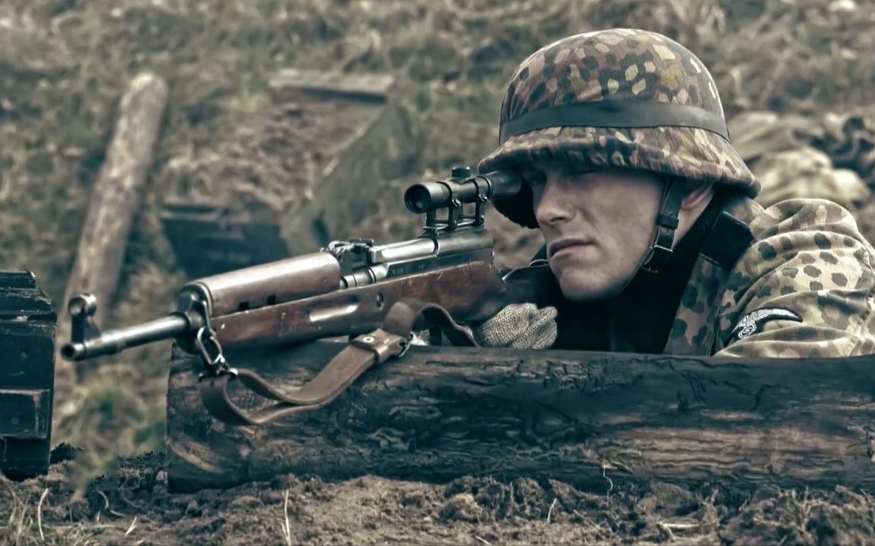 2020最新二战电影苏联士兵在战壕里刚露头就被德军狙击手击中