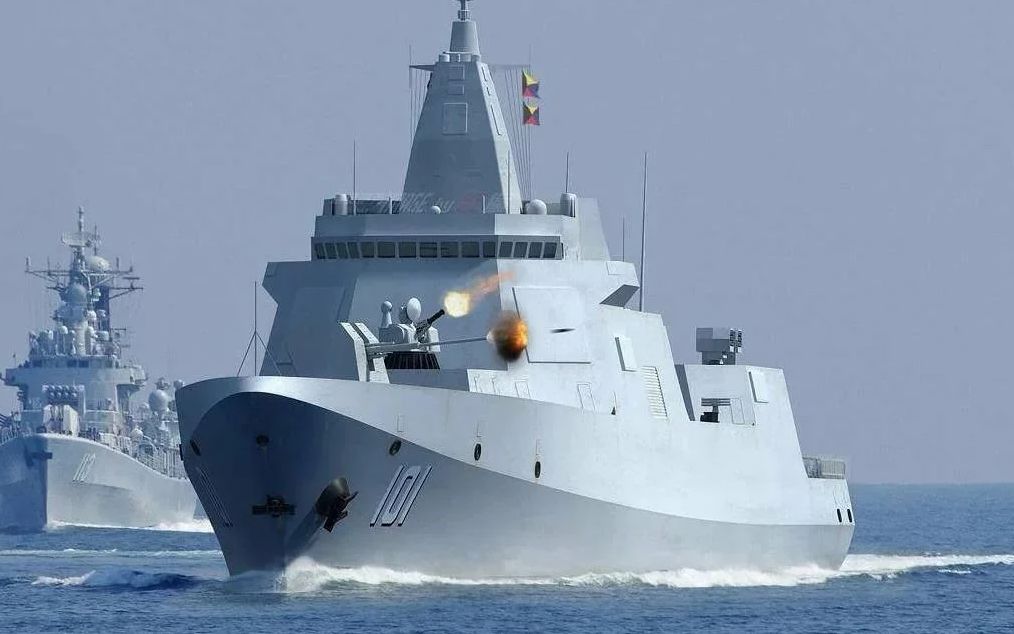 055驱逐舰8艘战舰全部入列 中国海军八仙过海千舰竞发百舸争流