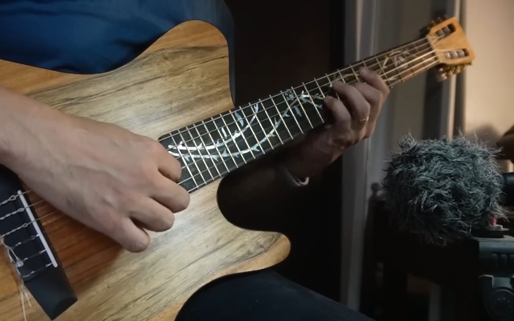 复刻一把tim henson吉他