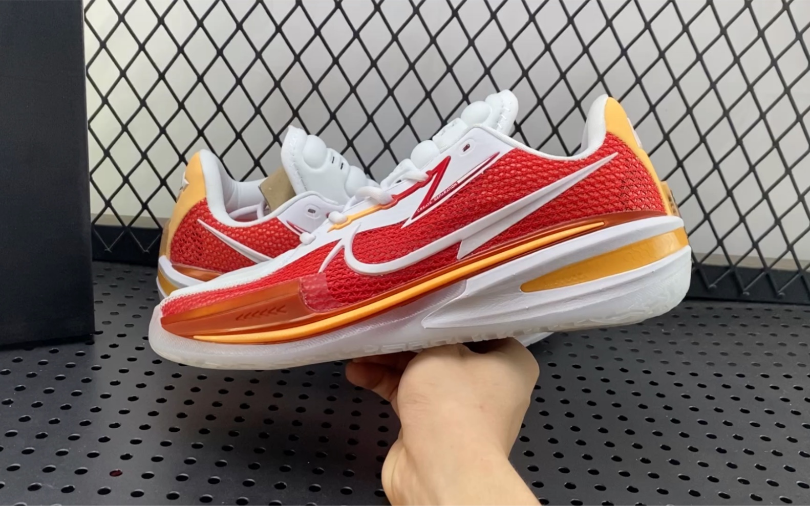 耐克 gt cut篮球鞋白红国内版40-46!市场目前在售版本中最高的品质!