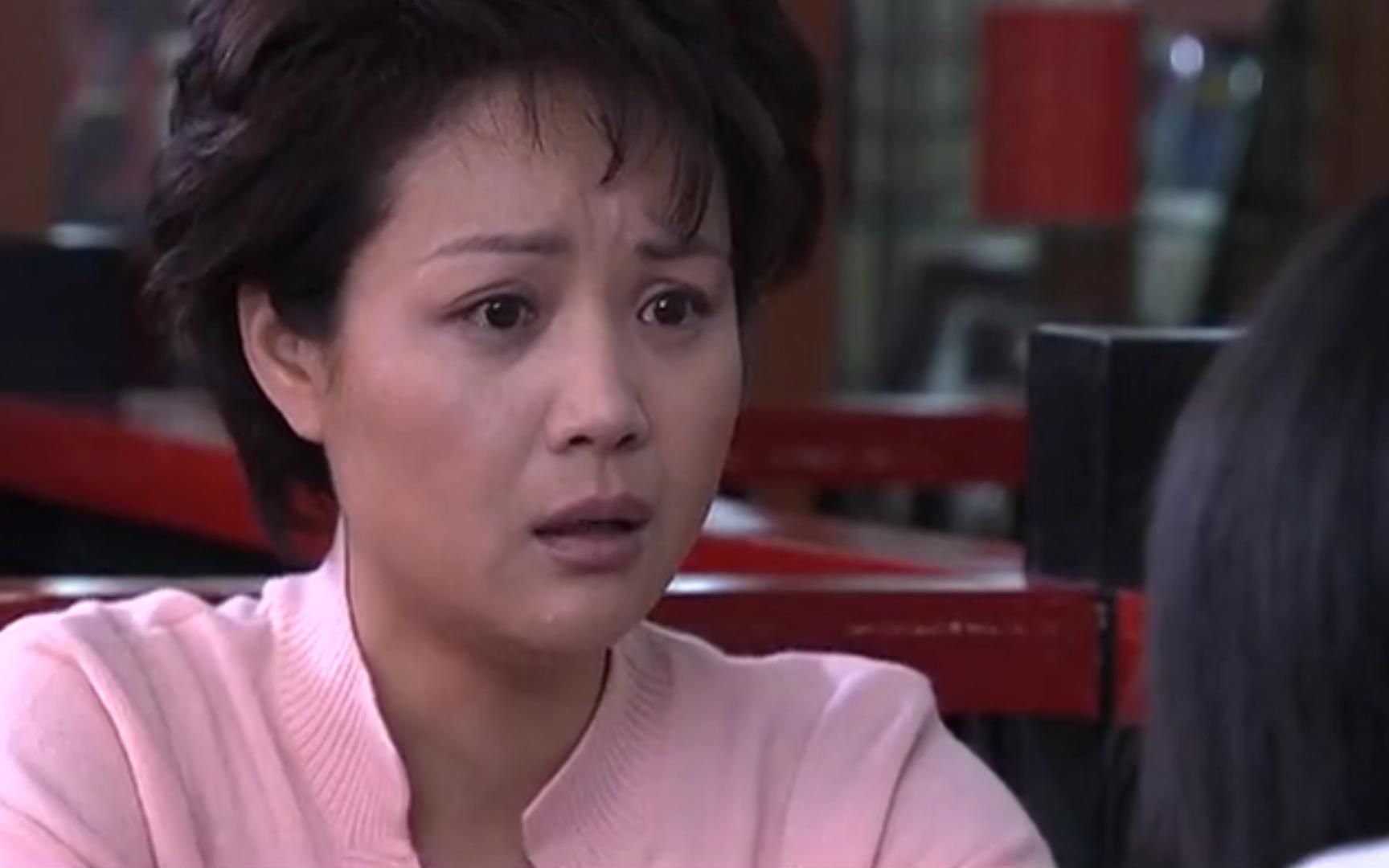 祈望胖女儿和爸爸经过饭店撞见后妈瞬间泪目