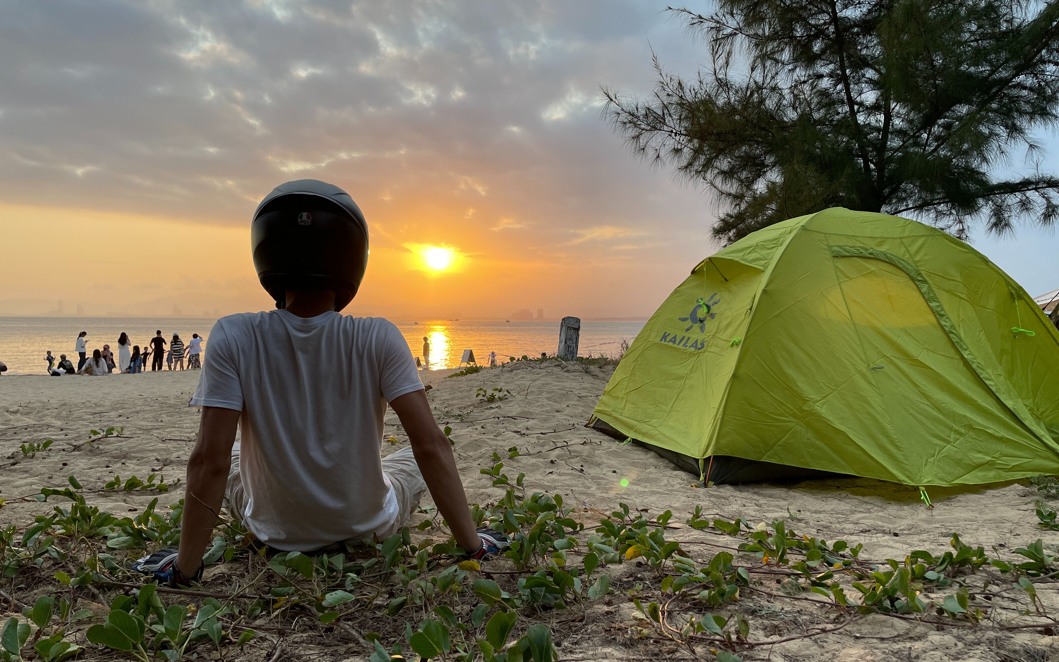 活动  在海边露营是什么体验?