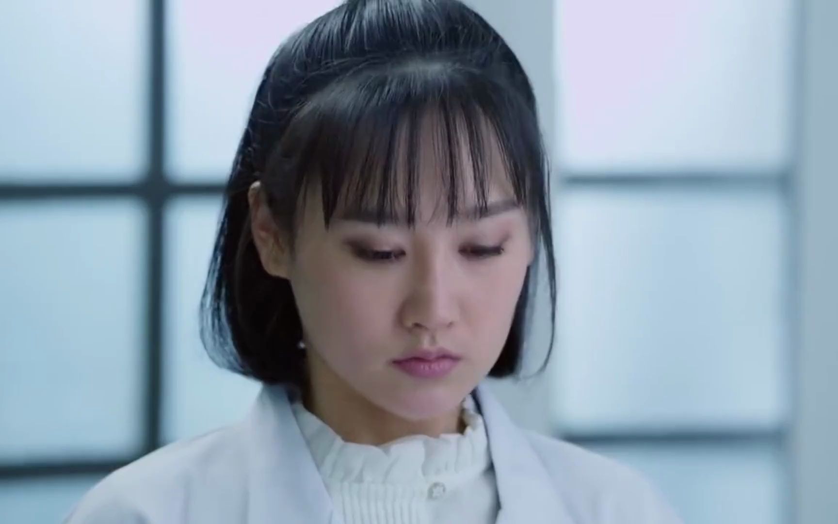 战地枪王:鬼子大佐不愿救佳美,纯子不满了