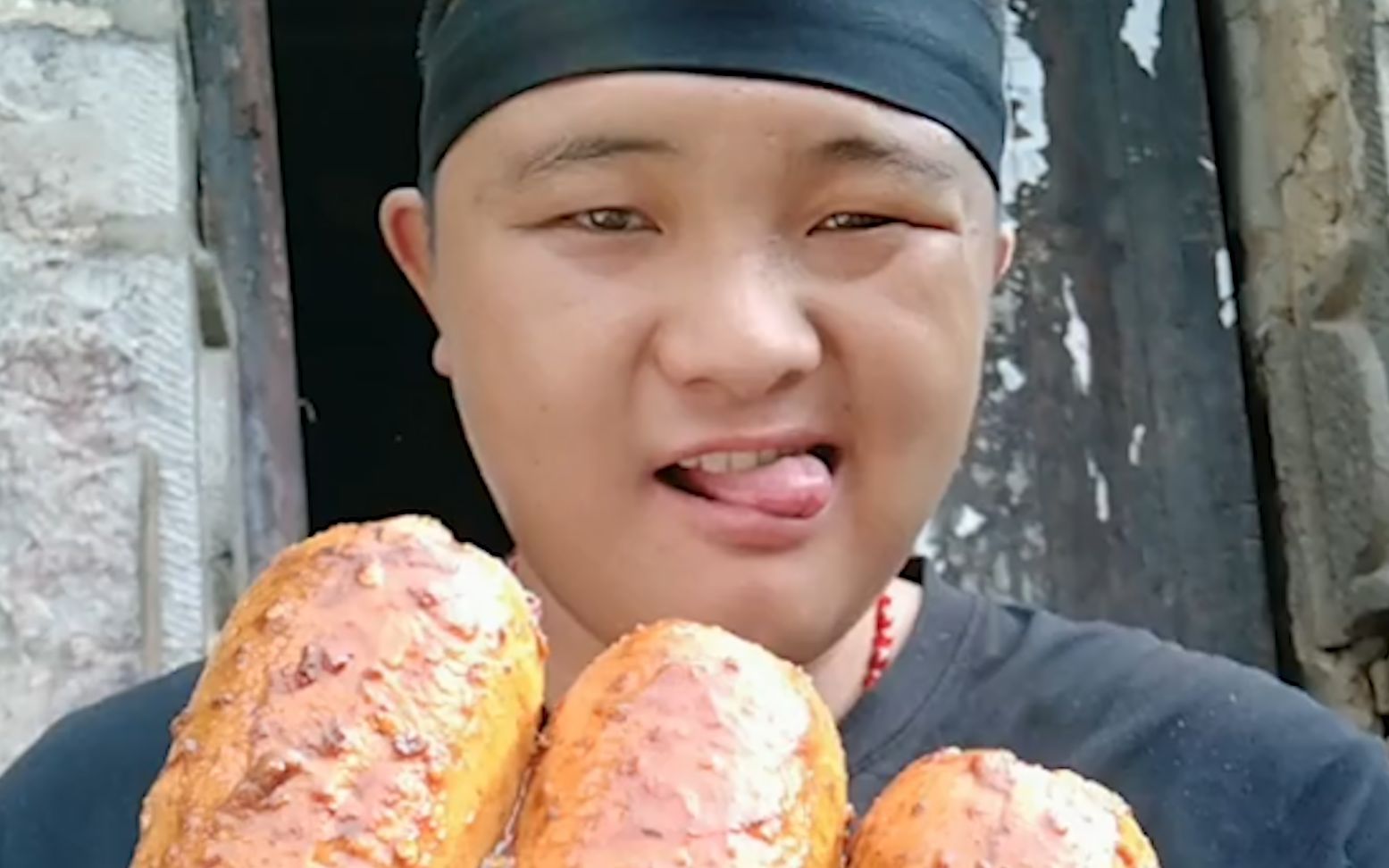 【土味食刻特别版】激动哥吃货大虎的激动日常,那个男人的热血你感受