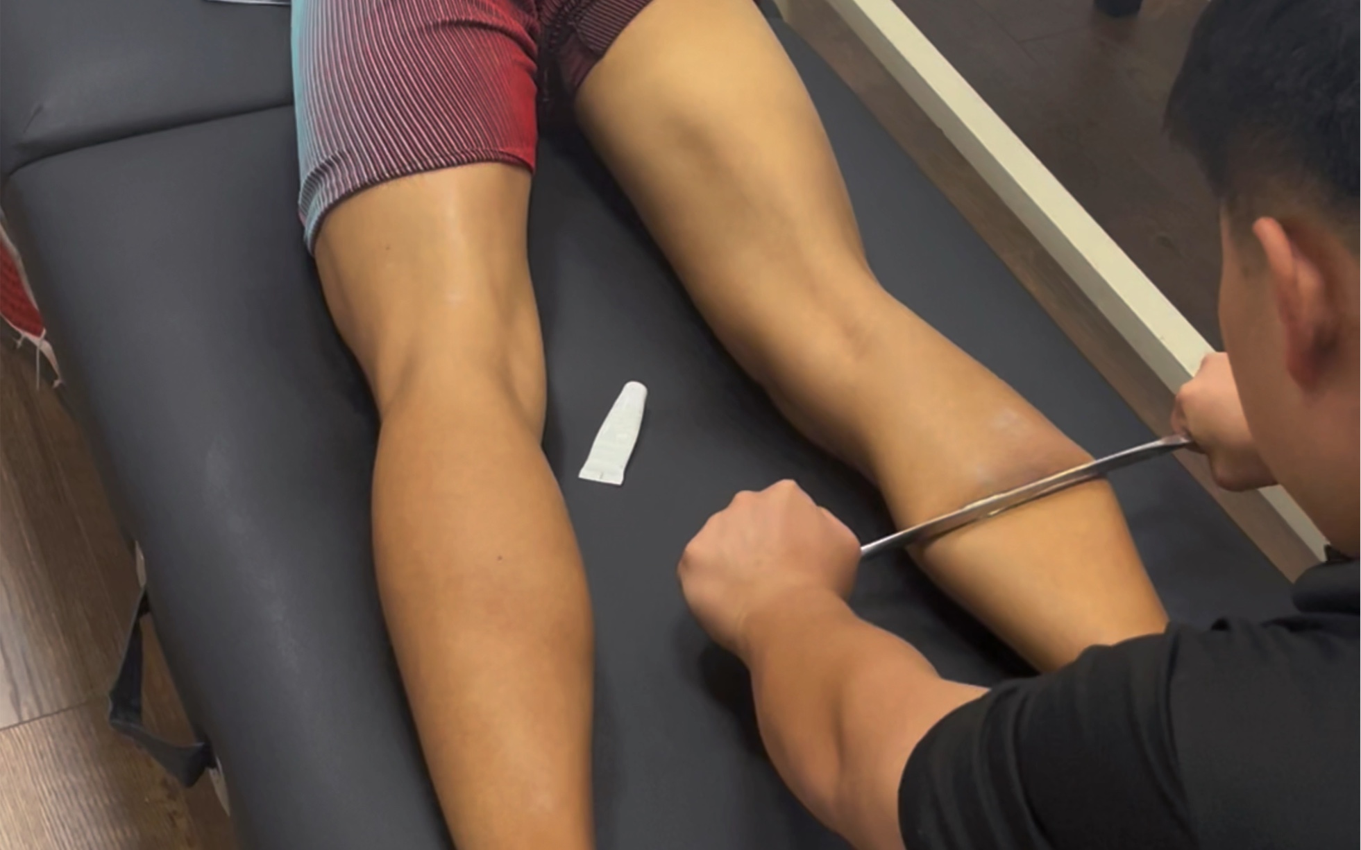 汗流浃背了吧老弟!乳酸堆积后遇上筋膜刀是种什么体验?