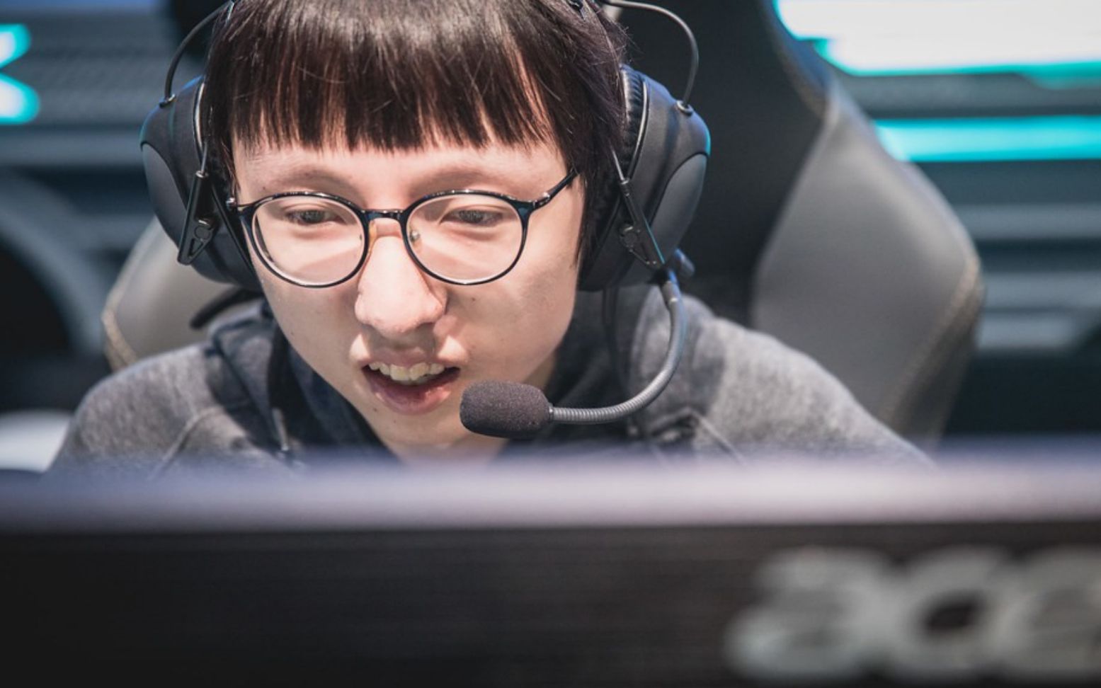 【lol】rng战队打野选手mlxg宣布退役 天高海阔 后