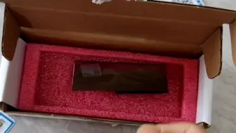 遇到辽宁大连一网友说收到货里面没硬盘，这个镁光原厂2t 2230，出厂自带一次性封口贴，收到货拆封后不可能里面是空，现在做人要厚道啊 钱不多 可以看出一个人品