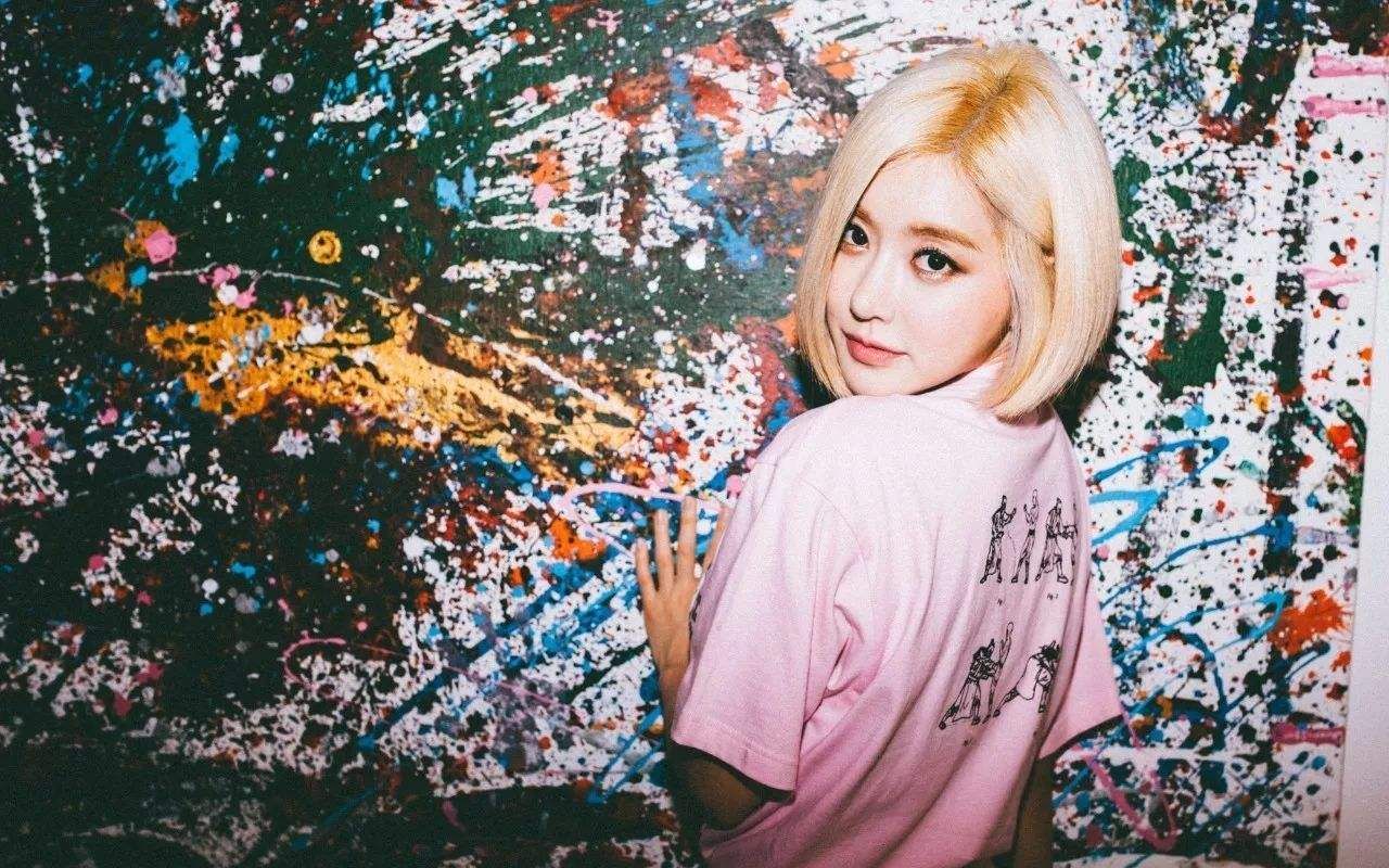 【dj soda】除了打碟,小姐姐还会喷水