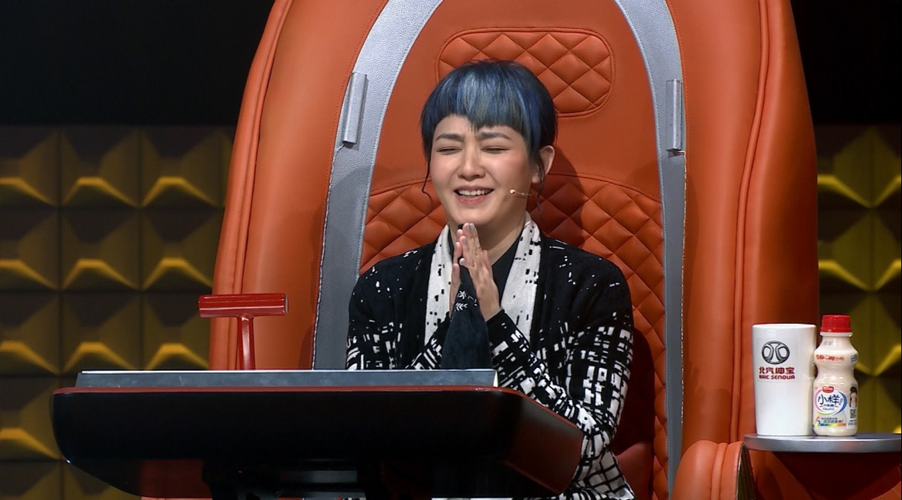 刘维为偶像创作,因为你是范晓萱,自信的唱下去吧加油!