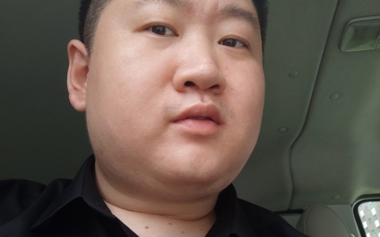 bs张丶小白等下一个天亮大脸变溜圆还有没有人能拯救我