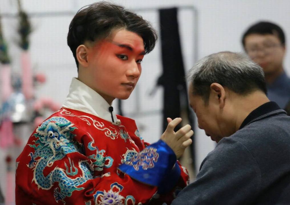 曾经的京剧神童陶阳,现在的陶云圣,说相声水平有多高?