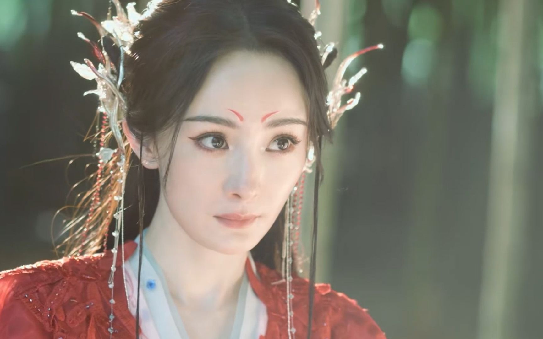 狐妖小红娘:杨幂全剧最惊艳一幕, 一身红衣出嫁,看30遍不过瘾