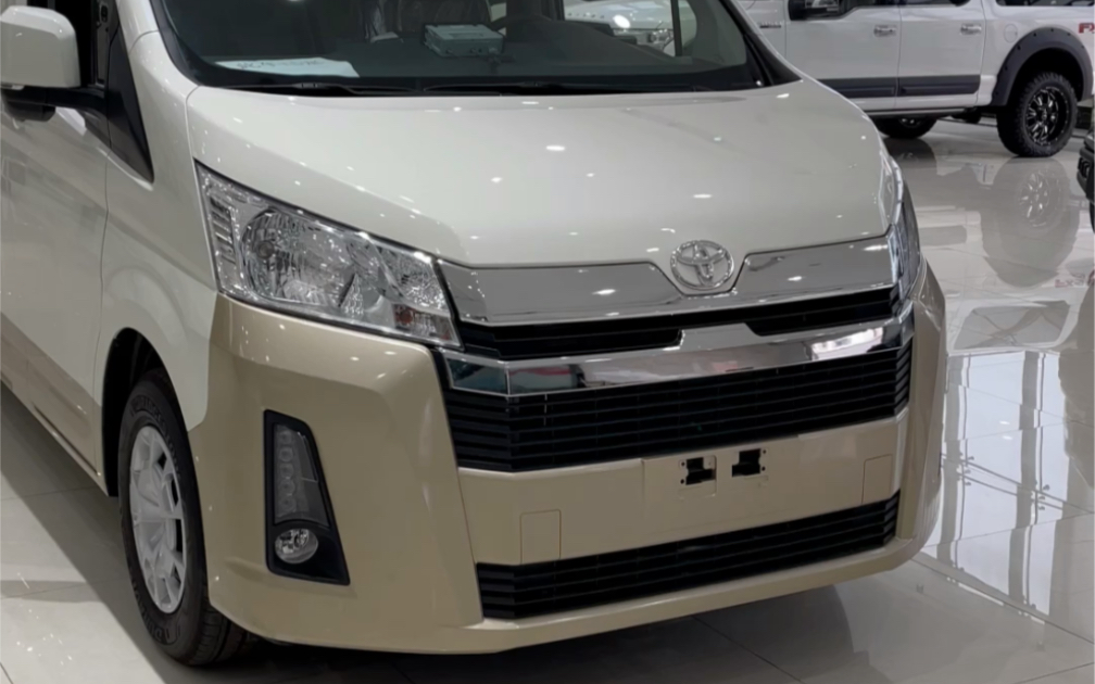 9座蓝牌进口丰田海狮