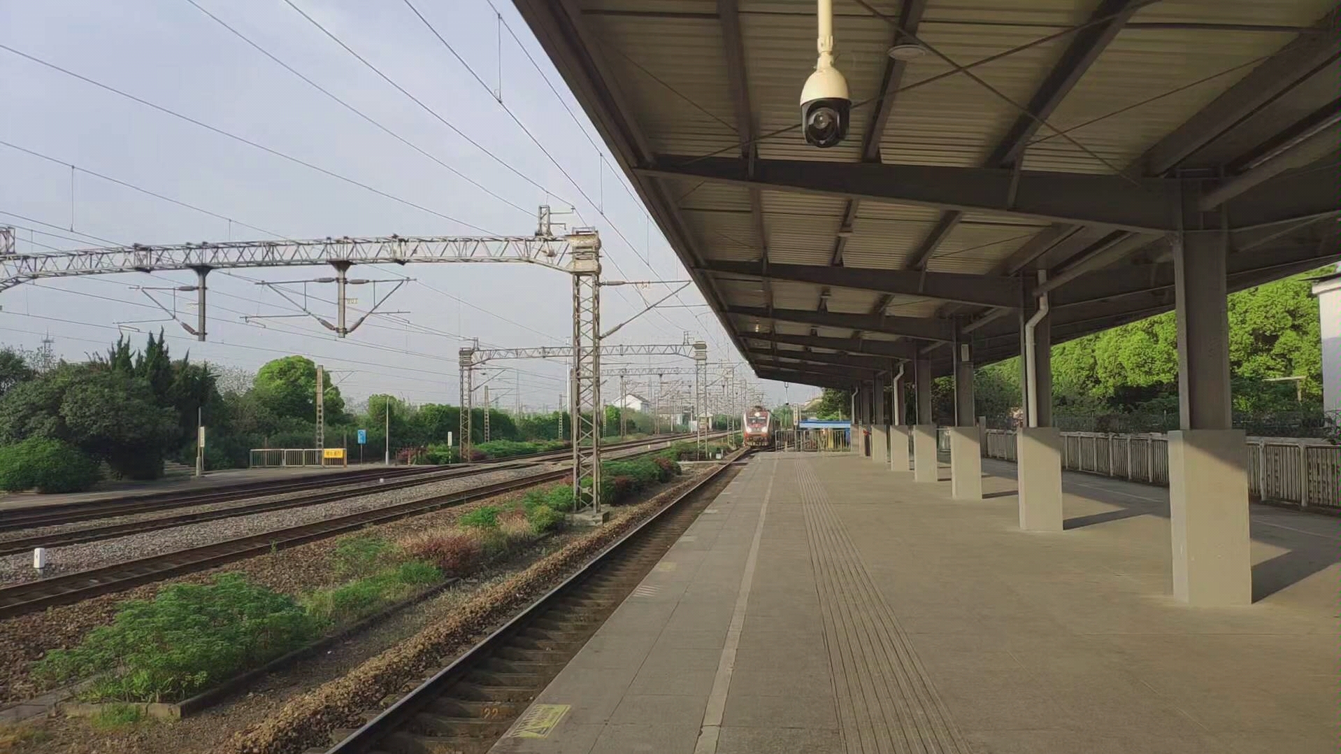 【desuwa】k253次列车驶入海宁站_哔哩哔哩 (゜-゜)つロ 干杯~-bili