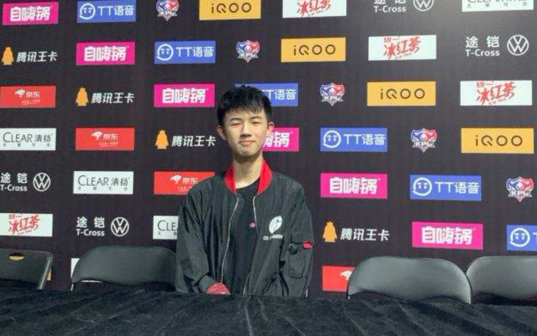 佛山gk梦岚的成名之战_哔哩哔哩 (゜-゜)つロ 干杯~-bilibili