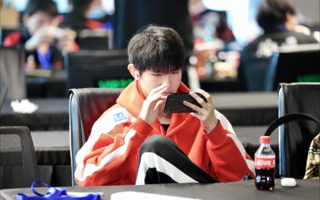 成都ag超玩会一诺赛后采访合集持续更新