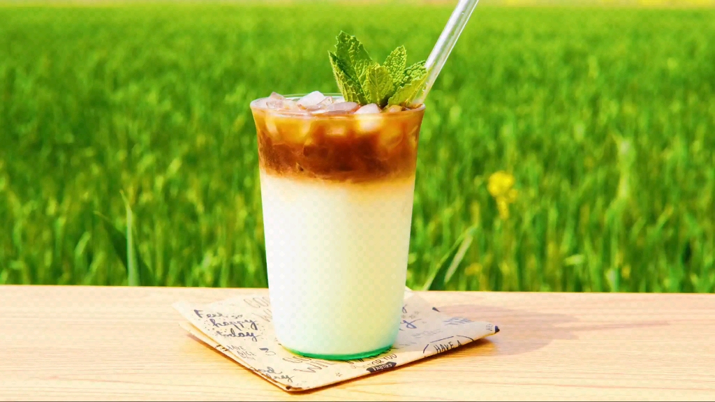 奶绿冰薄荷拿铁 轻防疫宅家自制饮品