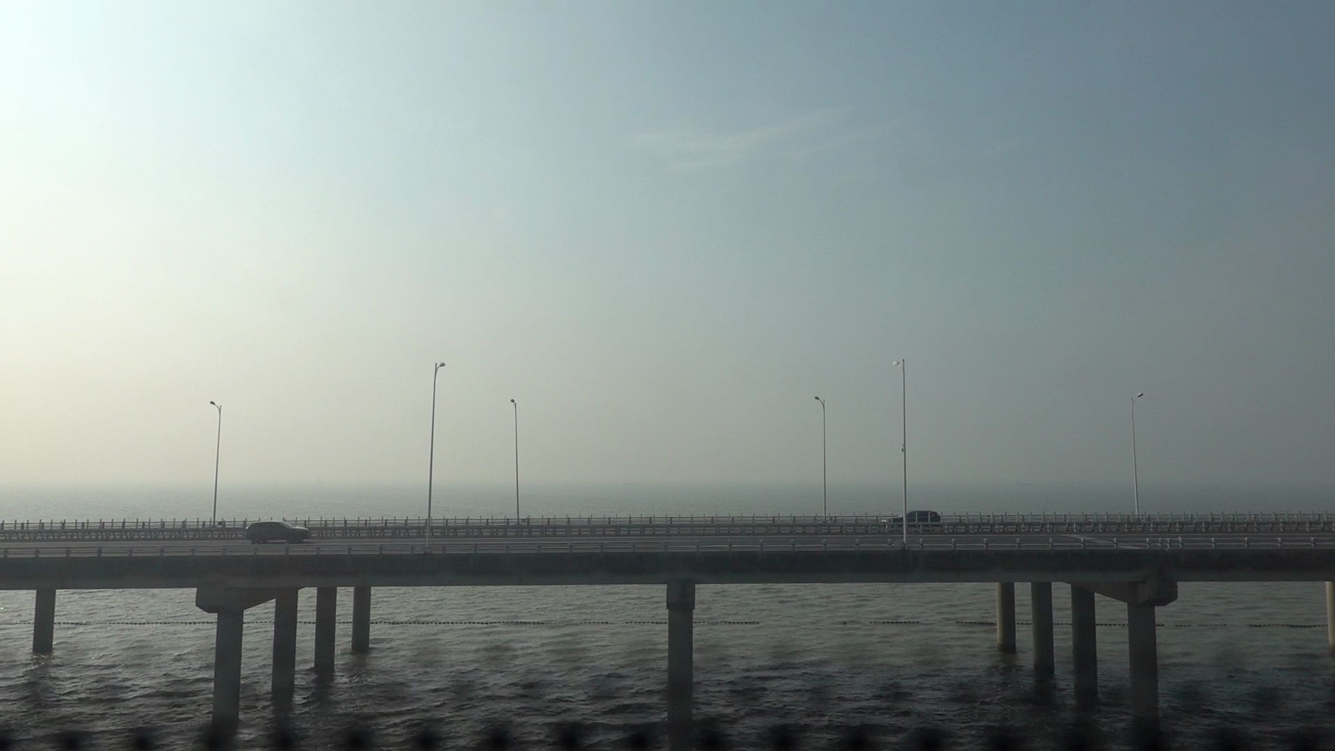 2023年11月5日,d2216次滆湖特大桥通过(车内视角)