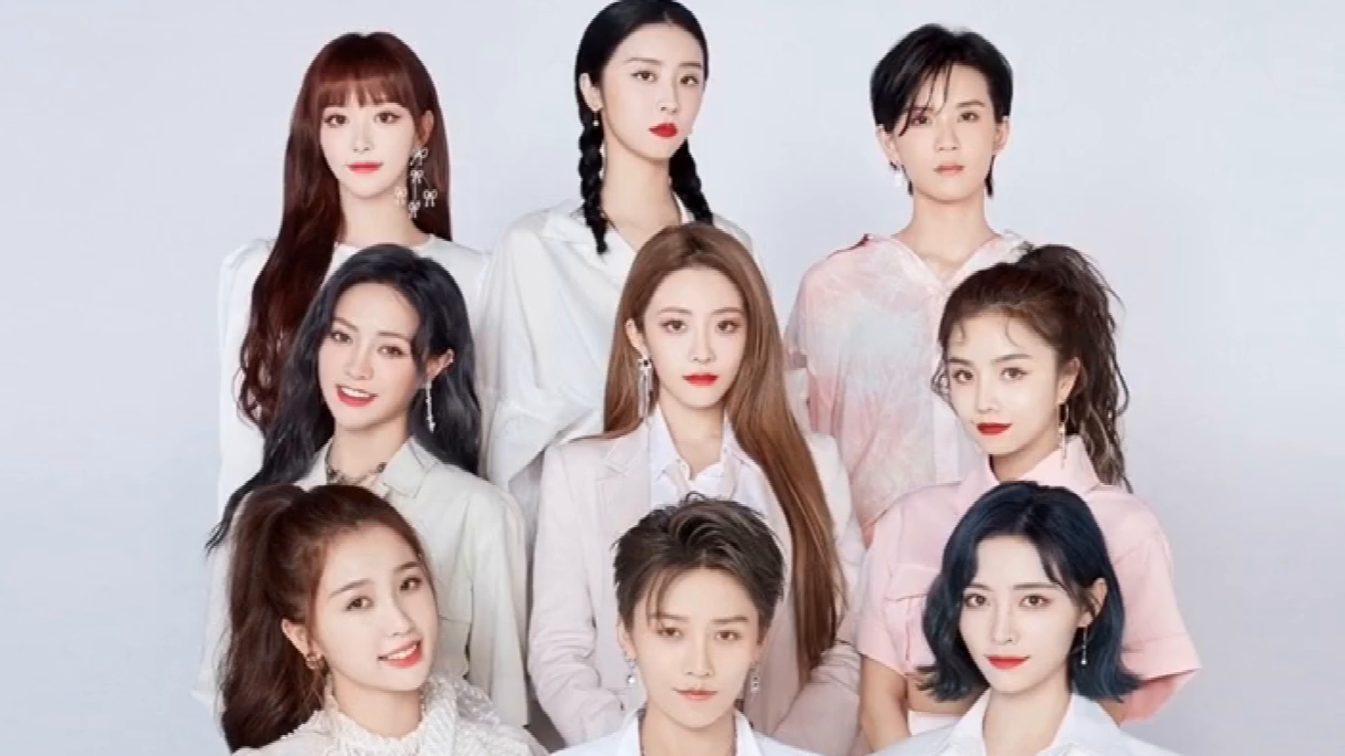 王诗龄追星the9成功,11岁的她又瘦了,背万元包包好精致