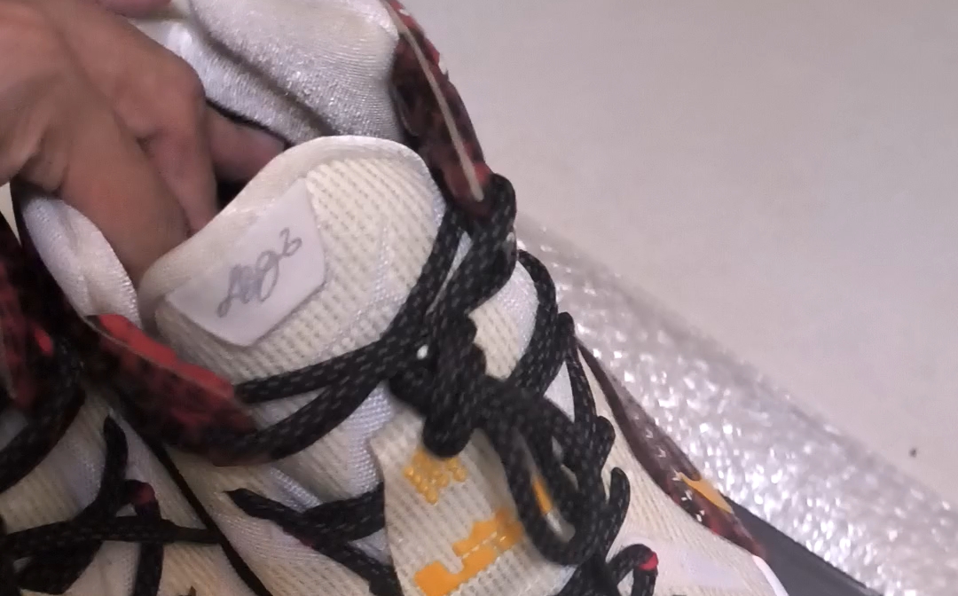 nike lbj12id 詹姆斯12id波尔多红圣玛丽高中稀有限定配色