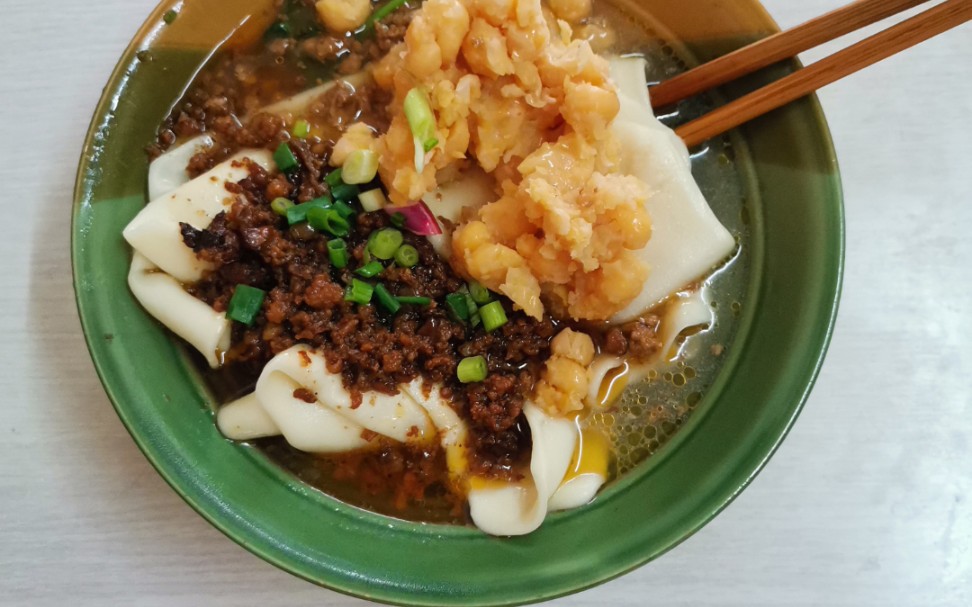 这面怎么吃呀?重庆美食铺盖面