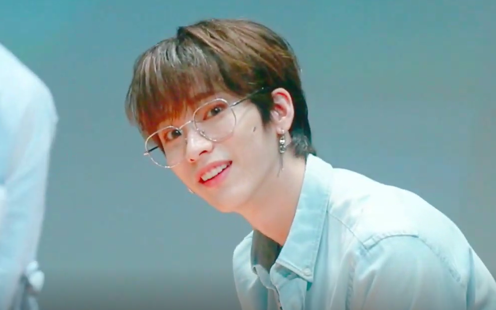 人间小甜豆onlyoneofnine郑煜缜考古直拍合集更至angel