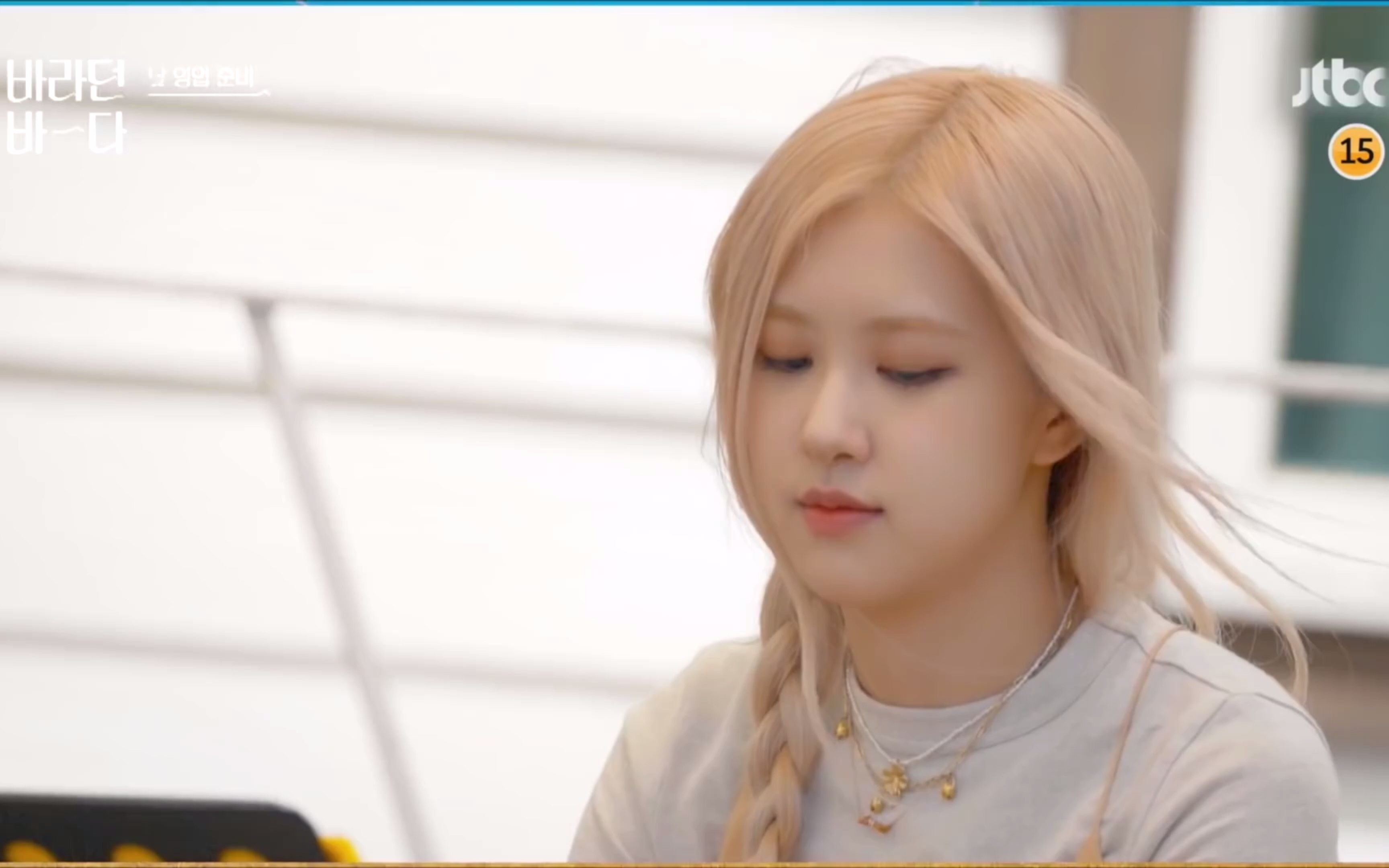 这个微笑太爱了rose