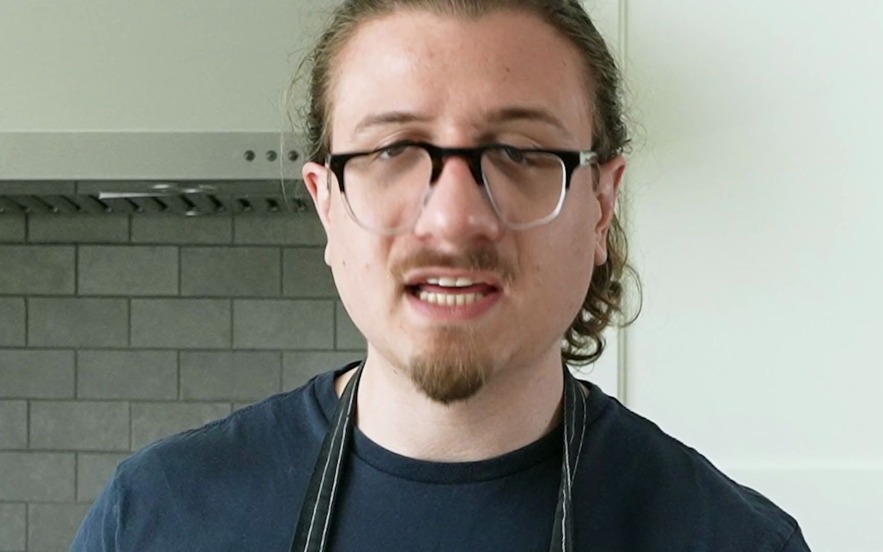 [joshuaweissman]在家制作塔可钟纳乔薯条|但更好