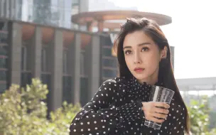 Скачать видео: Angelababy 杨颖 花絮1